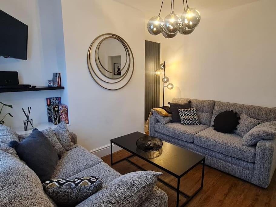 Centrally Located To The City Of Lincoln Dış mekan fotoğraf